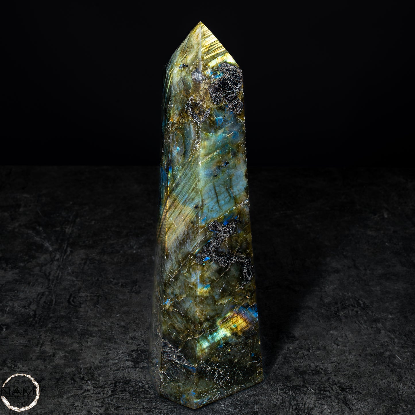 Natürliche Labradorit Kristall-Obelisk - 682,83g