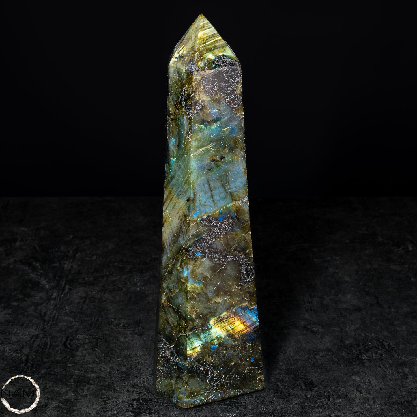 Natürliche Labradorit Kristall-Obelisk - 682,83g