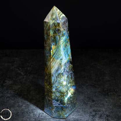 Natürliche Labradorit Kristall-Obelisk - 682,83g