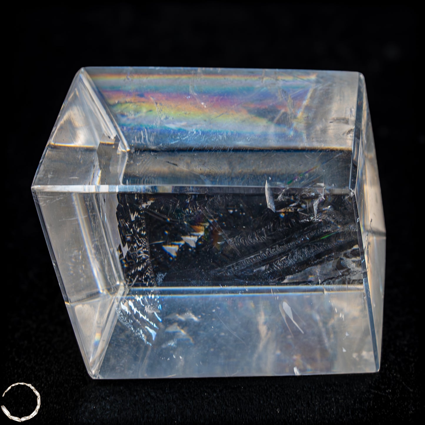 Selten Optischer Calzit-Kristall mit Regenbogen - Inclusionen - 147,95g