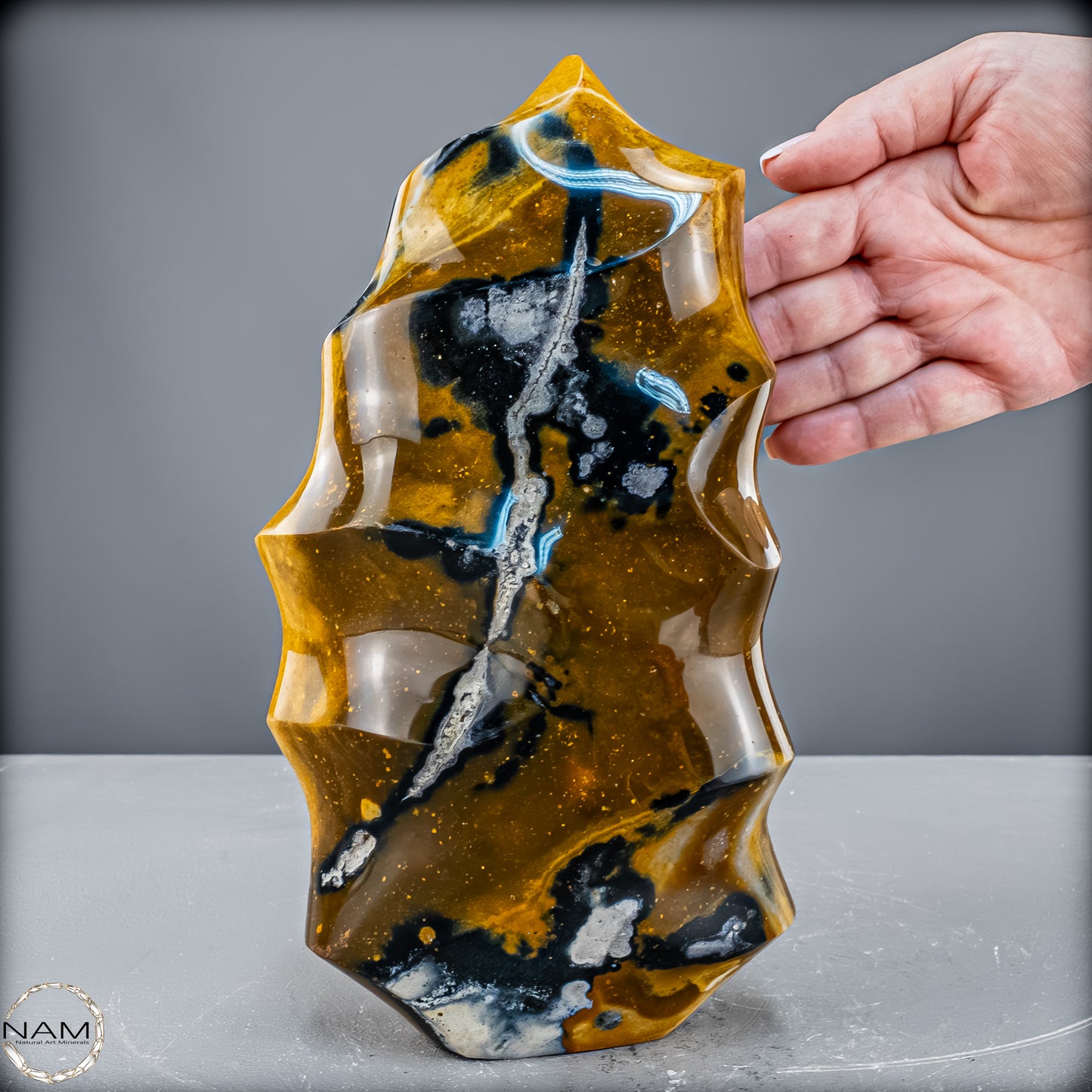 Natürliche Jaspis-Chalcedon Kristallflamme - 3332,51 g