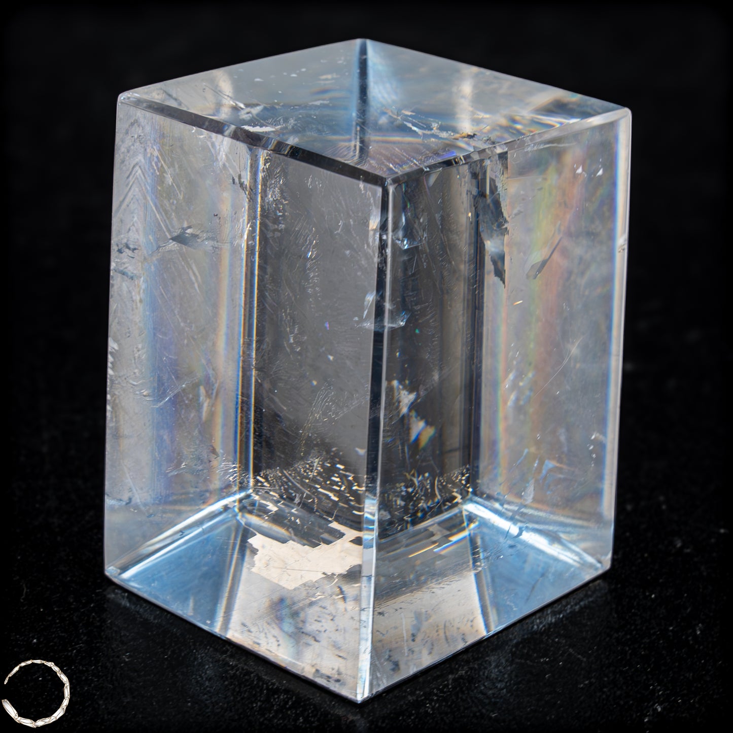 Selten Optischer Calzit-Kristall mit Regenbogen - Inclusionen - 147,95g