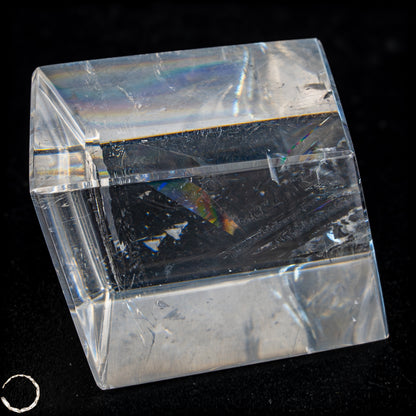 Selten Optischer Calzit-Kristall mit Regenbogen - Inclusionen - 147,95g