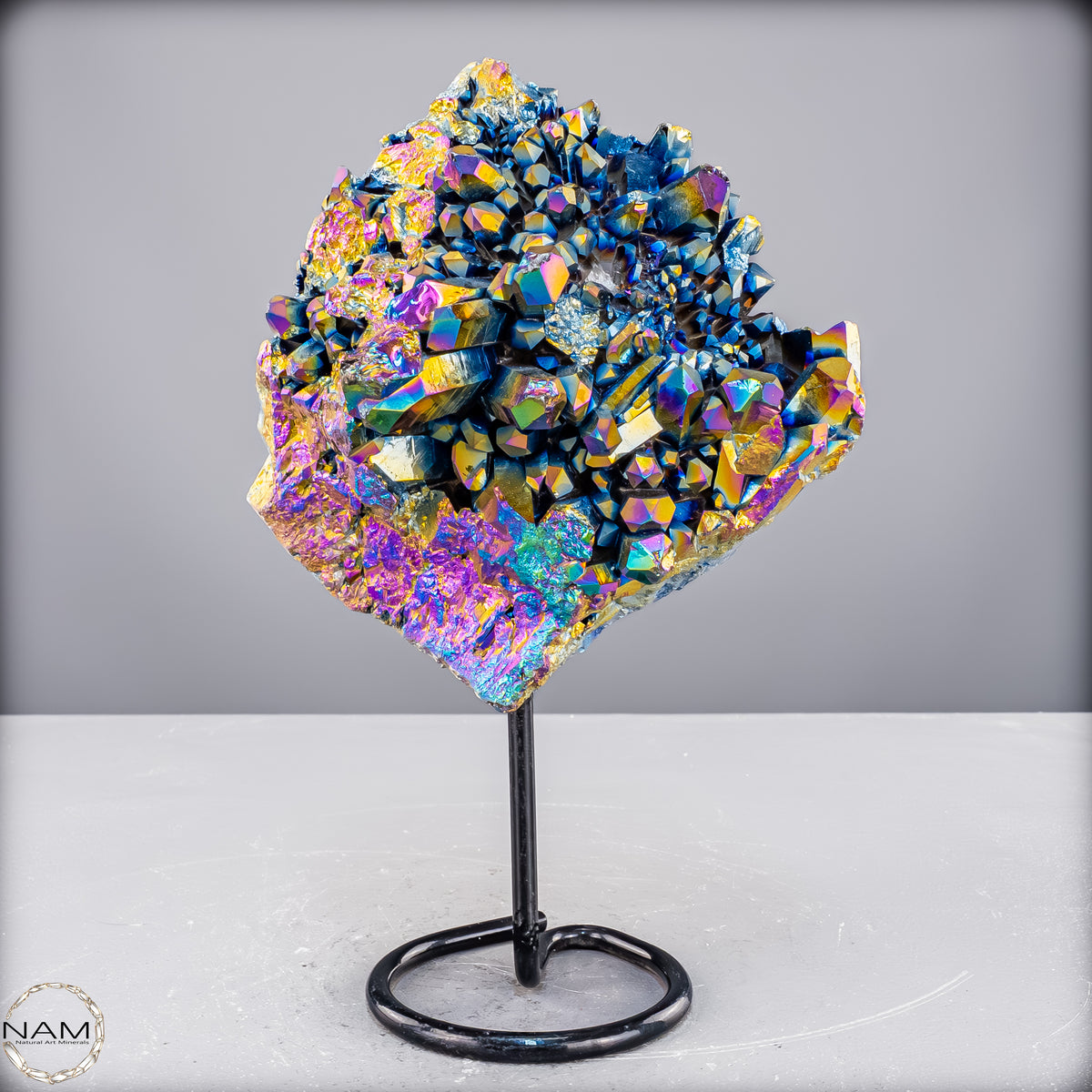 Kristall-Aura-Amethyst auf Ständer – 1461,37 g