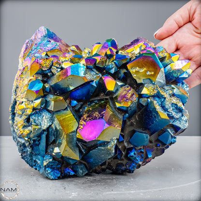 Titanium Aura Quarz – Schillernde Energie der Transformation – 4300,73 g