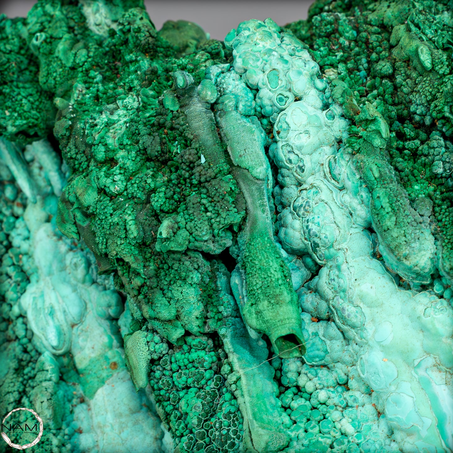 Natürliche Malachit und Chrysocolla Skulptur- 1085,71g