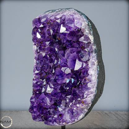 Natürliche Amethyst-Kristalle/Druse auf Ständer - 4520,21g