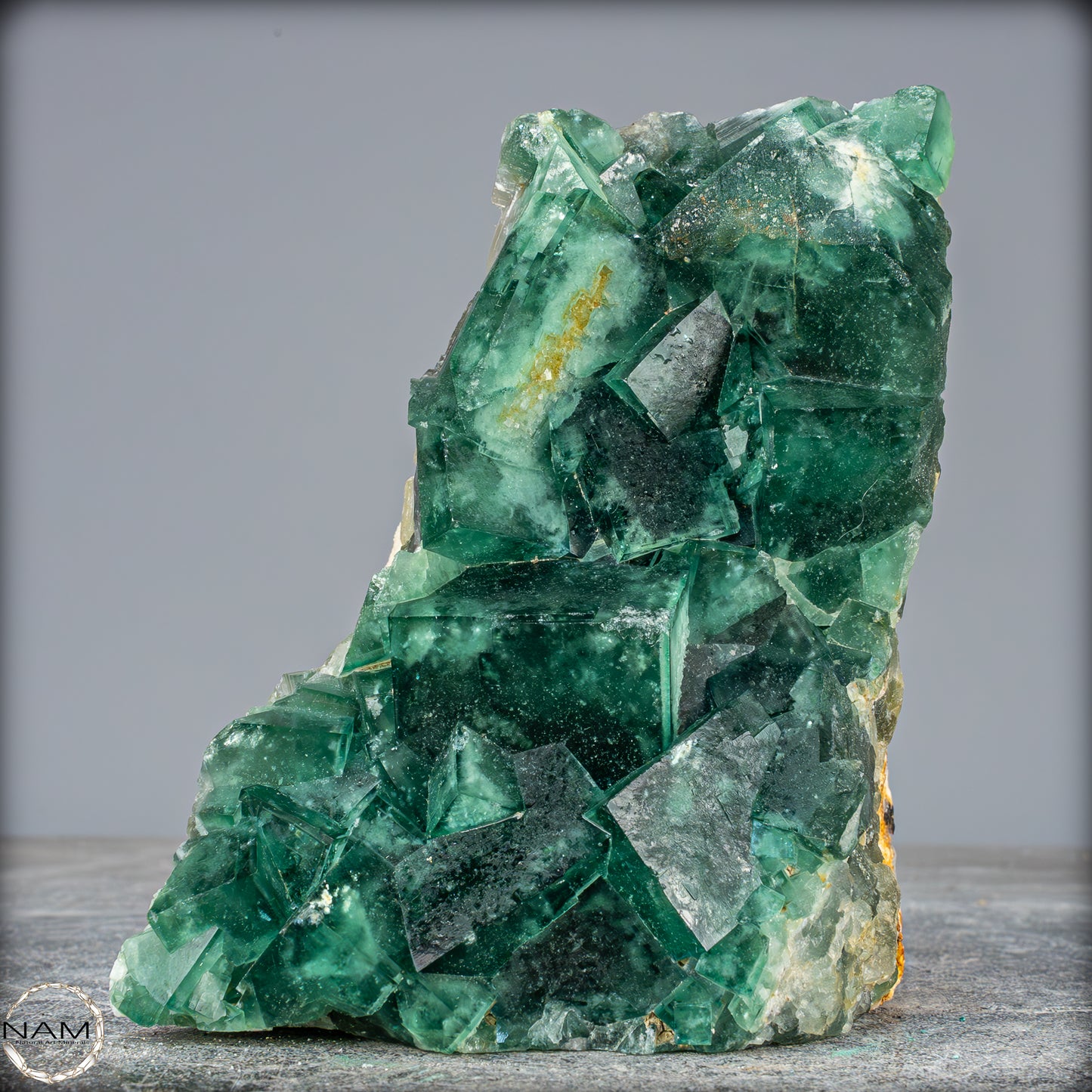 Natürliche Grüner Fluorit Kristalle auf Matrix - 1657,81g