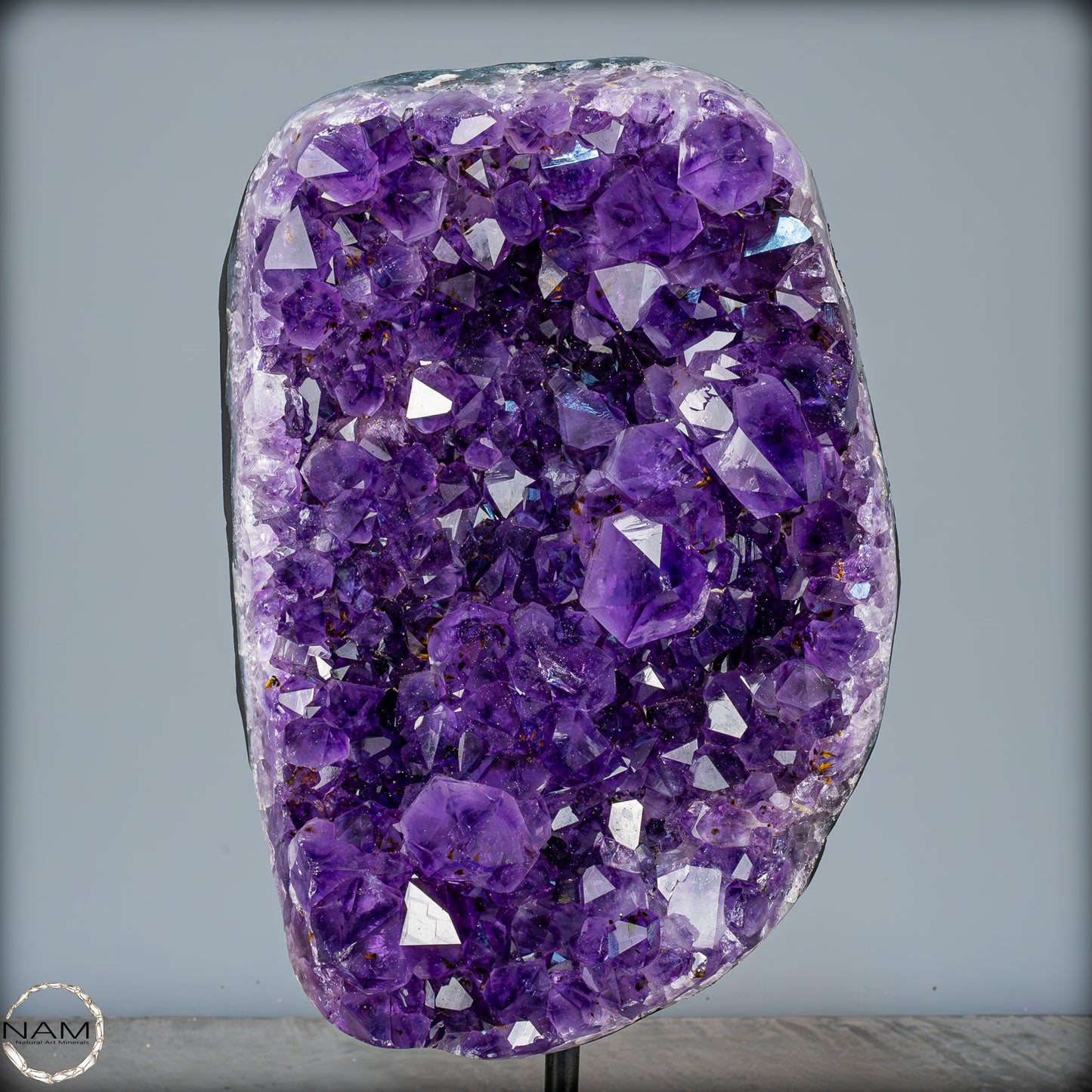 Natürliche Amethyst-Kristalle/Druse auf Ständer - 4520,21g