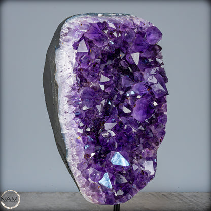 Natürliche Amethyst-Kristalle/Druse auf Ständer - 4520,21g