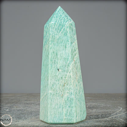 Natürlicher Funkelnder Amazonit Kristall-Obelisk - 761,43g