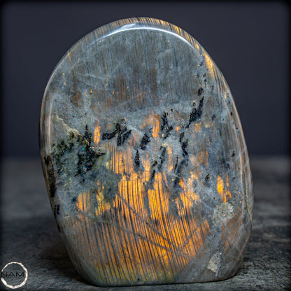 Natürliche Labradorit Kristall-Freiform - 1024,32g