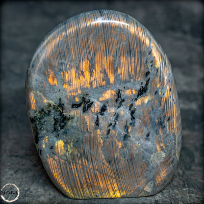 Natürliche Labradorit Kristall-Freiform - 1024,32g