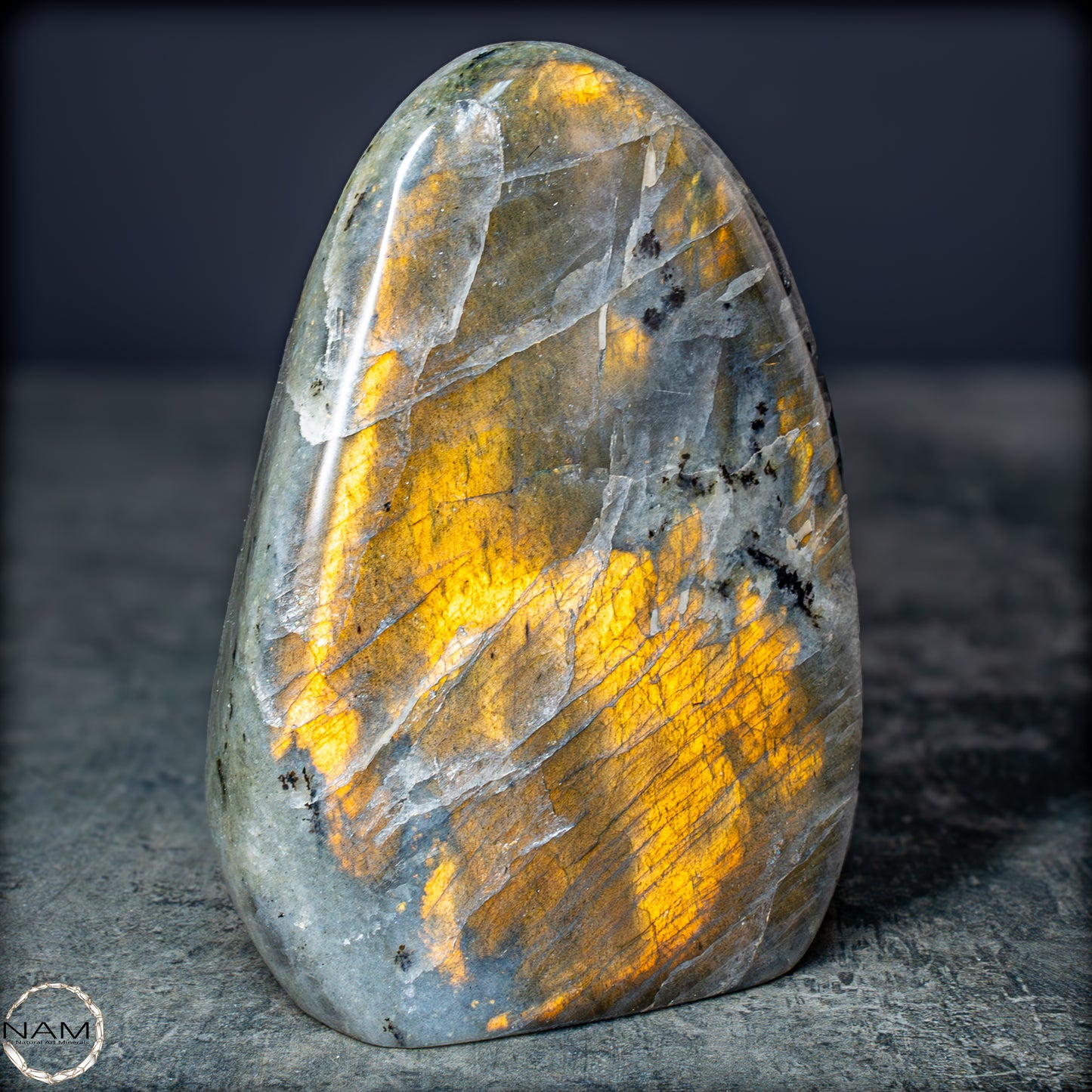 Natürliche Labradorit Kristall-Freiform - 1024,42g