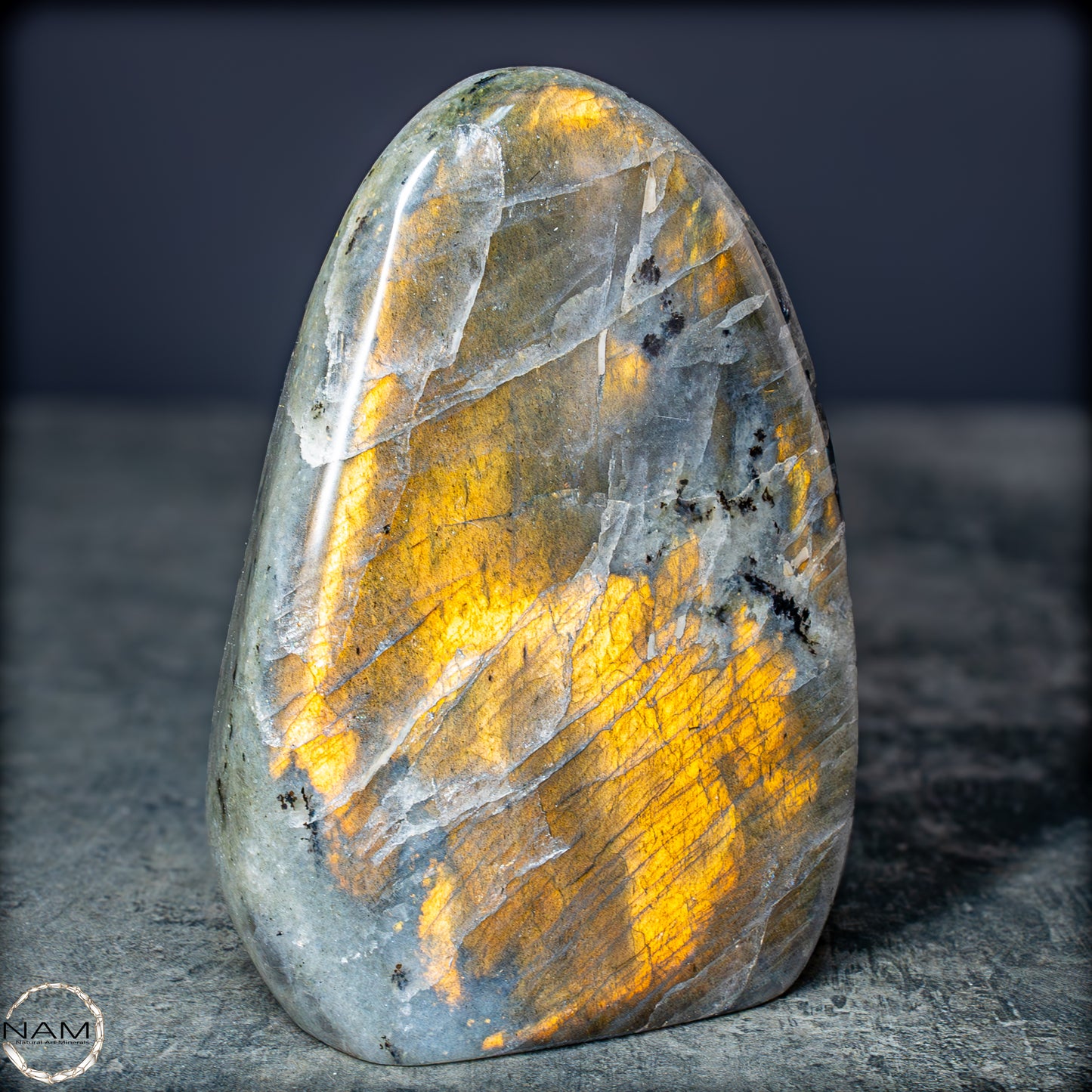 Natürliche Labradorit Kristall-Freiform - 1024,42g