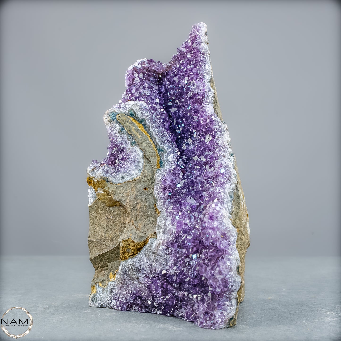 Natürliche Amethyst-Kristall Druse - 870,88g