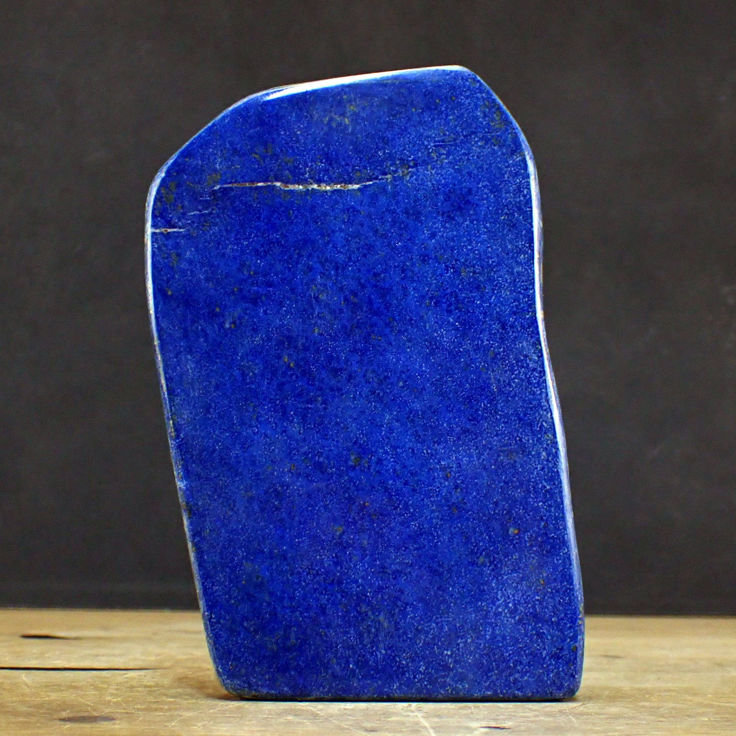 Königsblaue Lapislazuli-Freiform - 942,28g