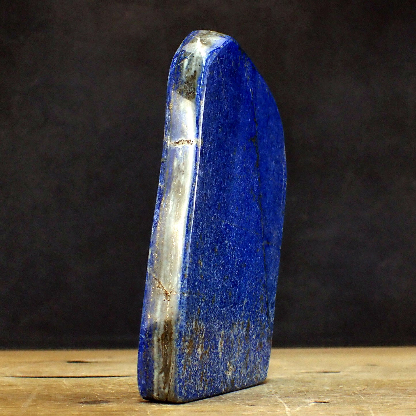 Königsblaue Lapislazuli-Freiform - 942,28g