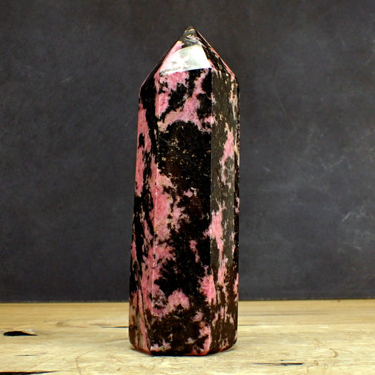 Rhodonit Obelisk - 1506,61g - 200 x 65 x 55mm