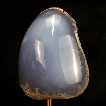 Blauer Chalcedon auf Ständer - 684,49g - 165 x 98 x 60mm