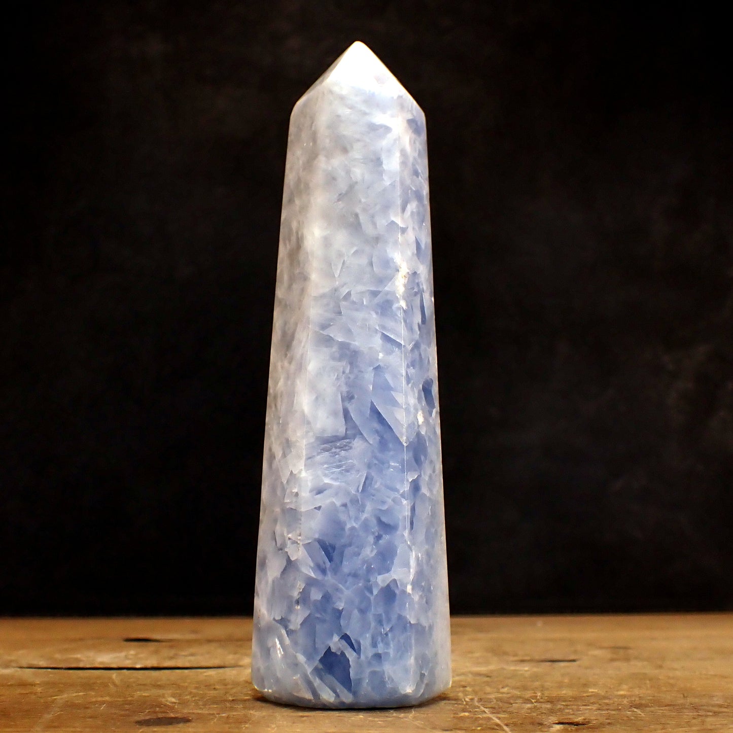 Blauer Calcit Obelisk - 678,14g - 190x52x57mm