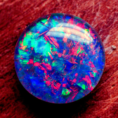 AAA + Schwarzer Opal Triplet, Australien, 2,075ct