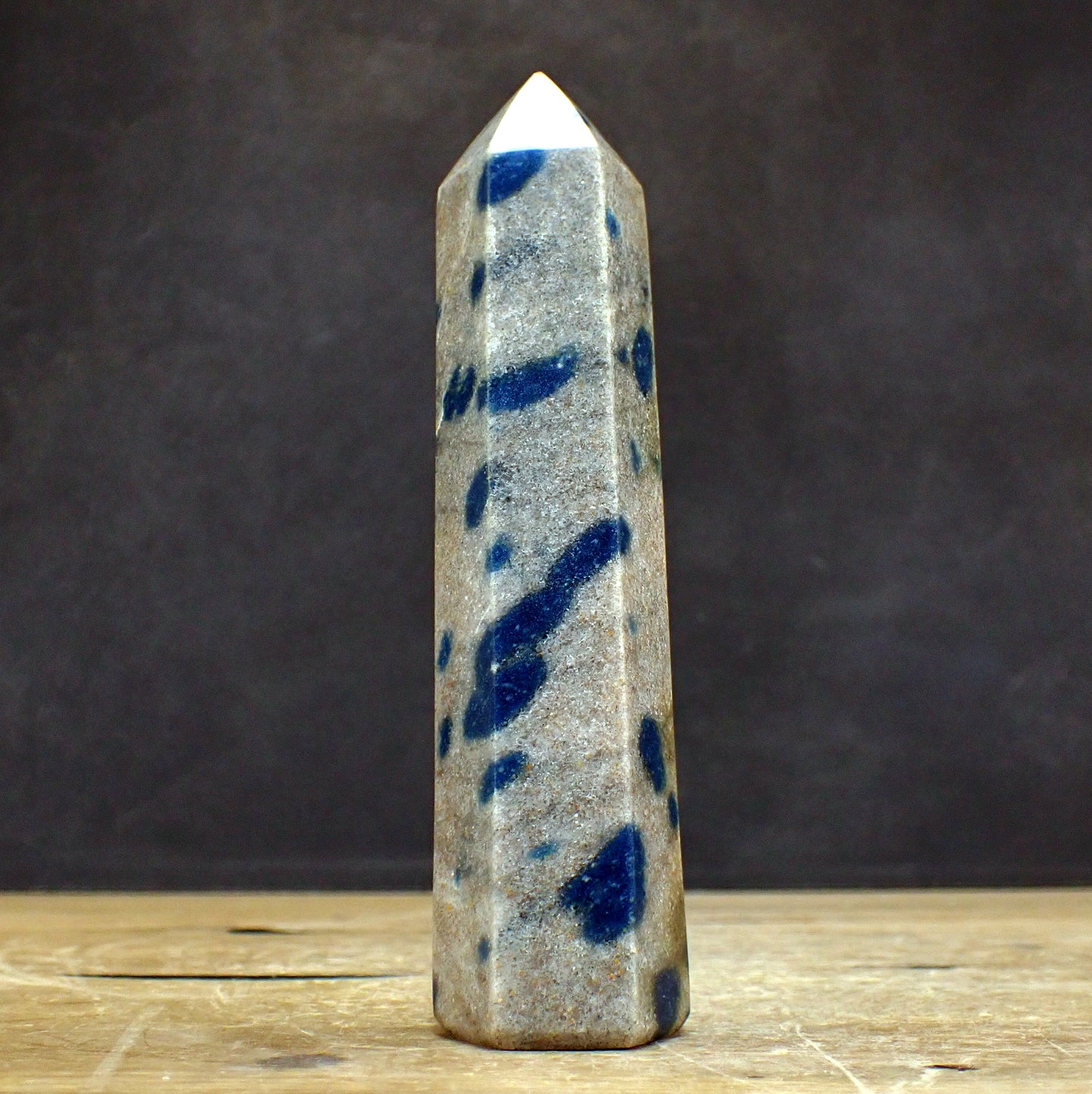 K2 Obelisk aus Madagaskar - 426,89g - 168x45x37mm