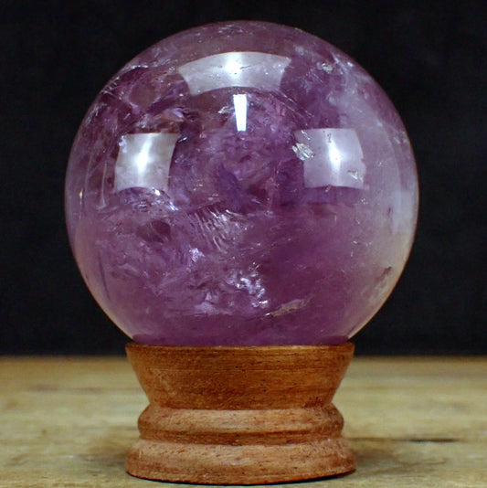 Amethyst Kugel – 425,35g – 67mm