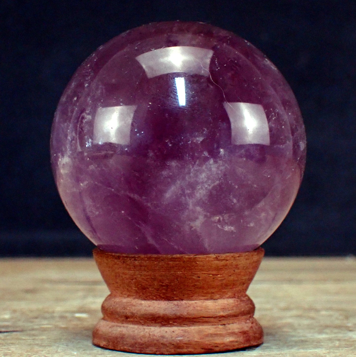 Amethyst Kugel – 369,91g – 64mm