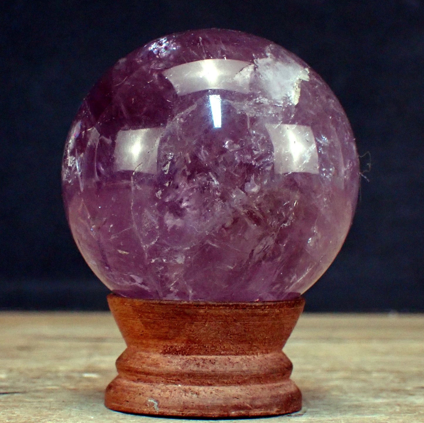 Amethyst Kugel – 369,91g – 64mm