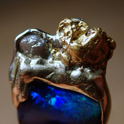 AAA+++ Boulder Opal, Natürliches Goldnugget & Natürlichem Diamanten, 18K Gold