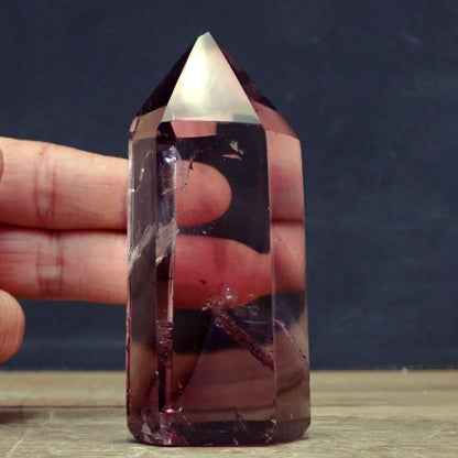 Sehr Seltener Transparenter Phantom-Amethyst Obelisk – 196,48g