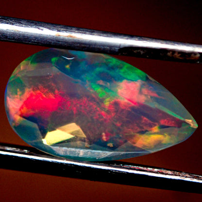 Natürlicher AAA+ Welo Opal Facettiert, 1.315 ct