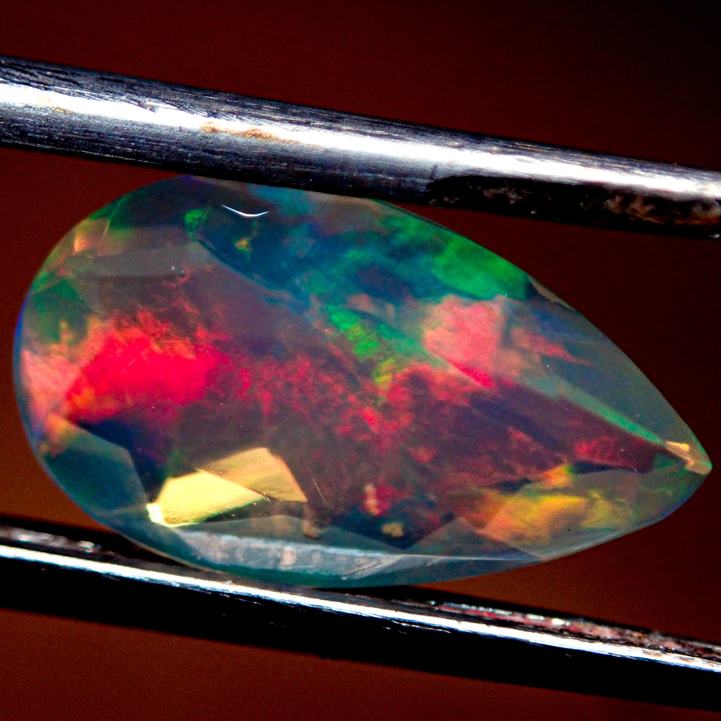 Natürlicher AAA+ Welo Opal Facettiert, 1.315 ct