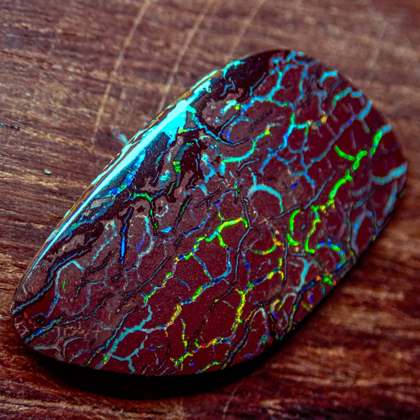 Natürlicher AAA+ Boulder Opal aus Australien, 7.495ct