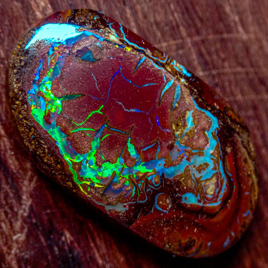 Natürlicher AAA+ Boulder Opal aus Australien, 2,341g - 11.705 ct