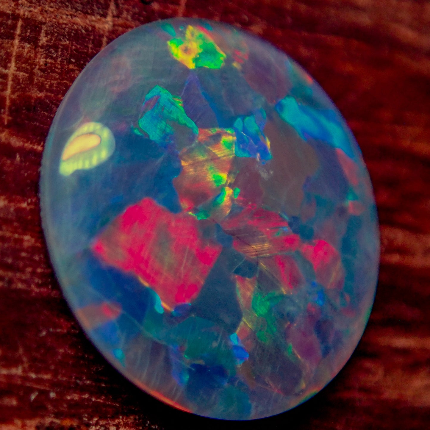 AAA + Black Opal Triplet, Australien, 3.67ct - 0,734g