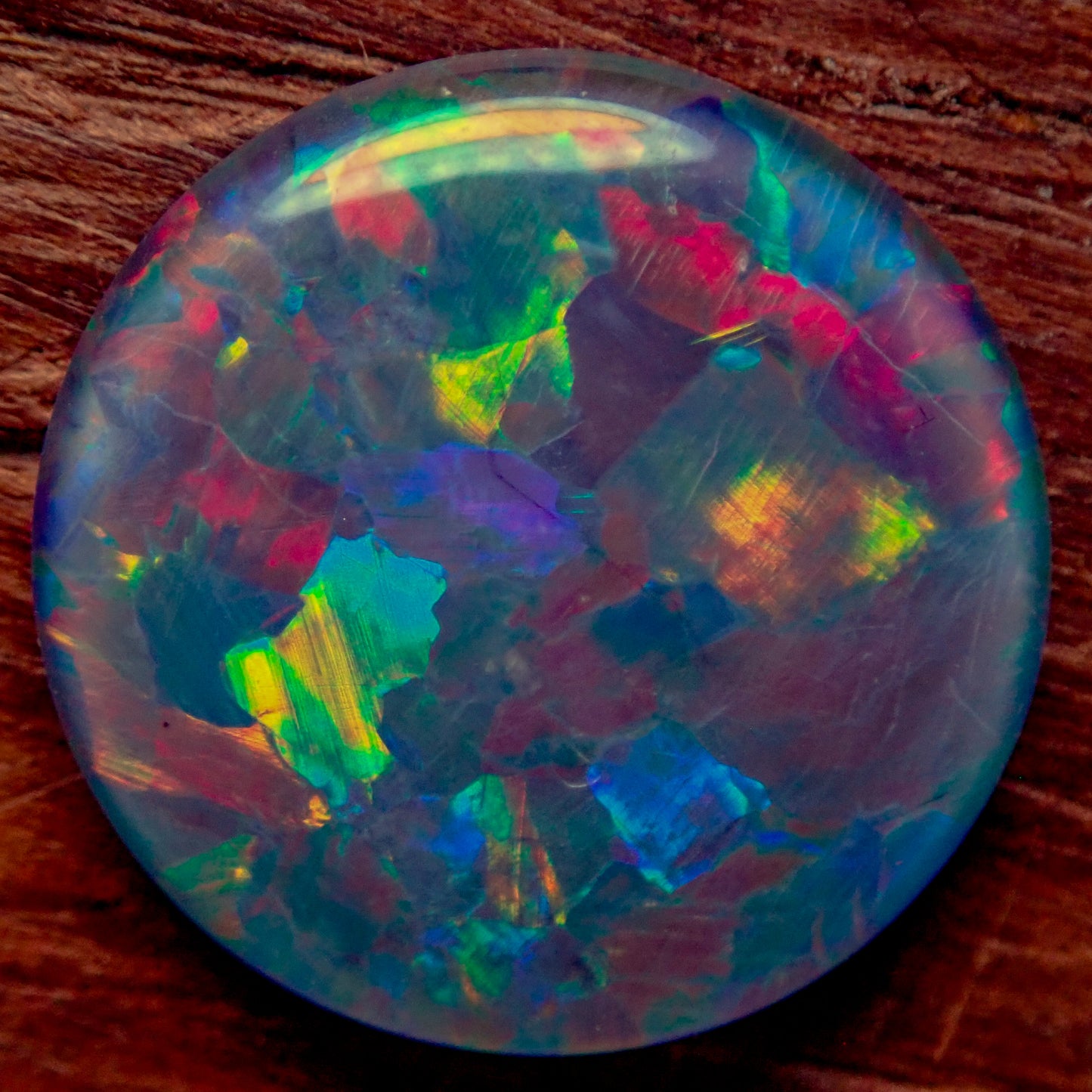 AAA + Black Opal Triplet, Australien, 3.67ct - 0,734g