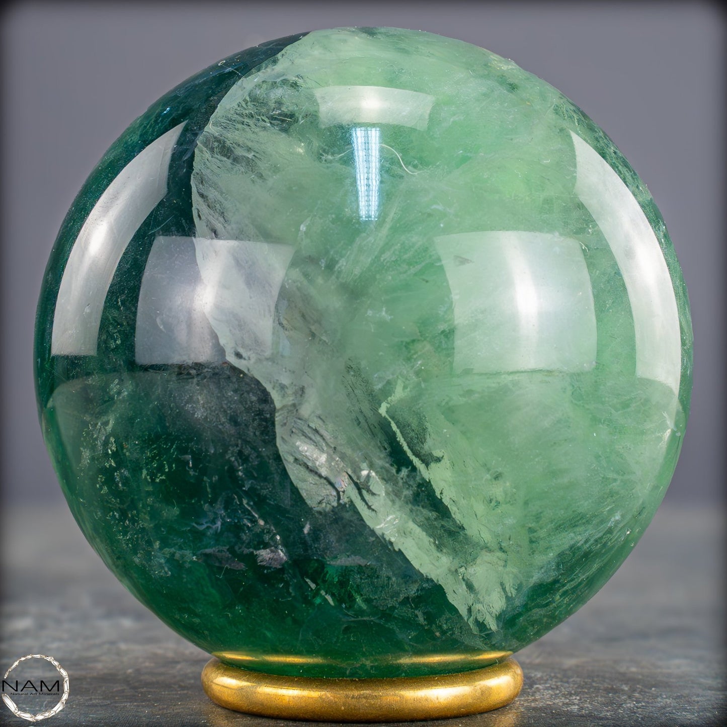 Natürliche Grüne Fluorit Kristallkugel, Spitzenqualität - 1001,02g