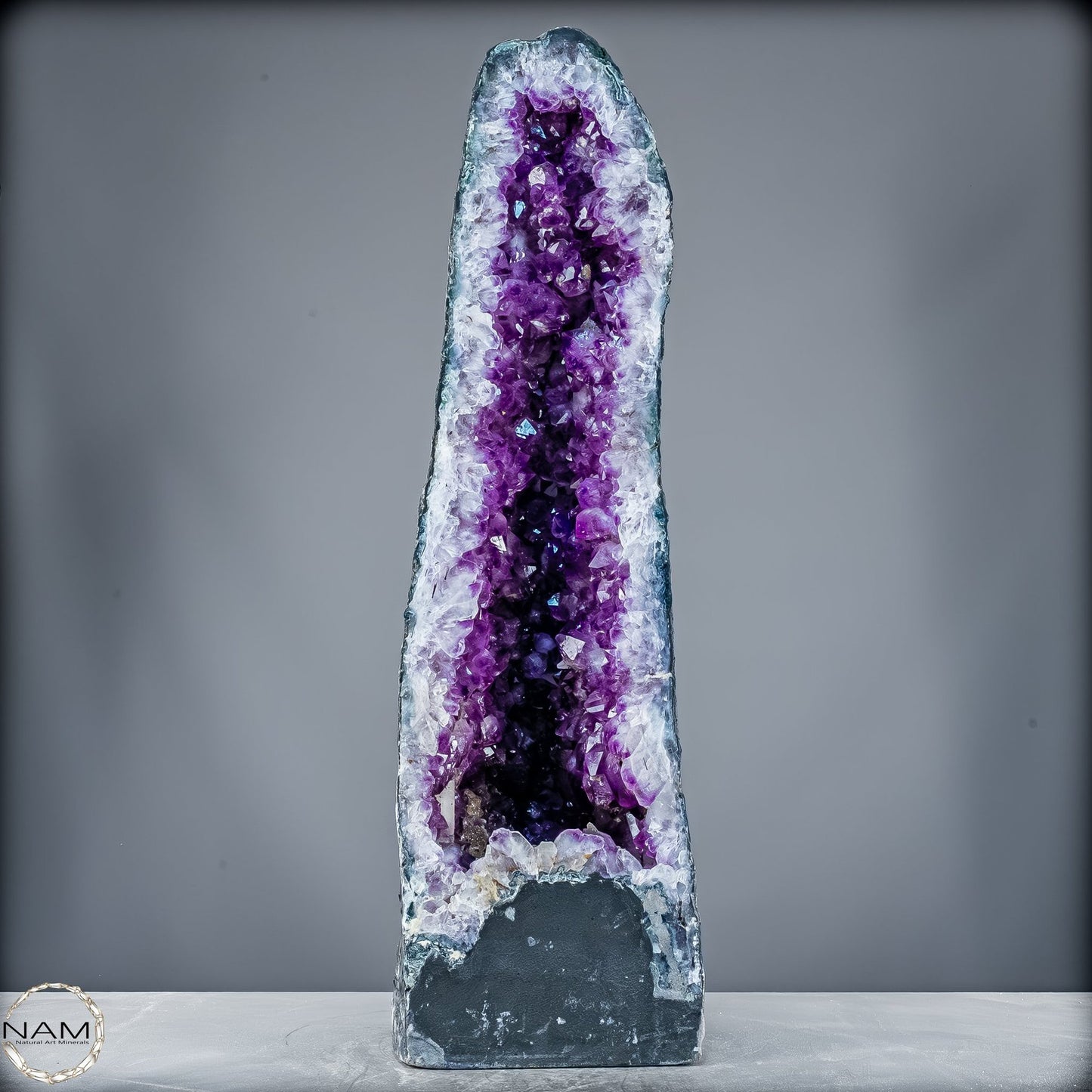 Amethyst-Druse–Naturkunst voller Kristallenergie- 26510,22g