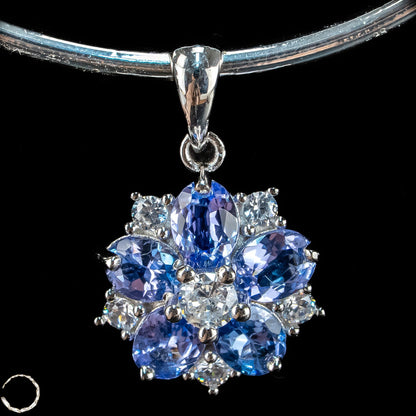 Königliches Blau – Edler Saphir-Anhänger aus 925er Silber -1,64g 8,2ct