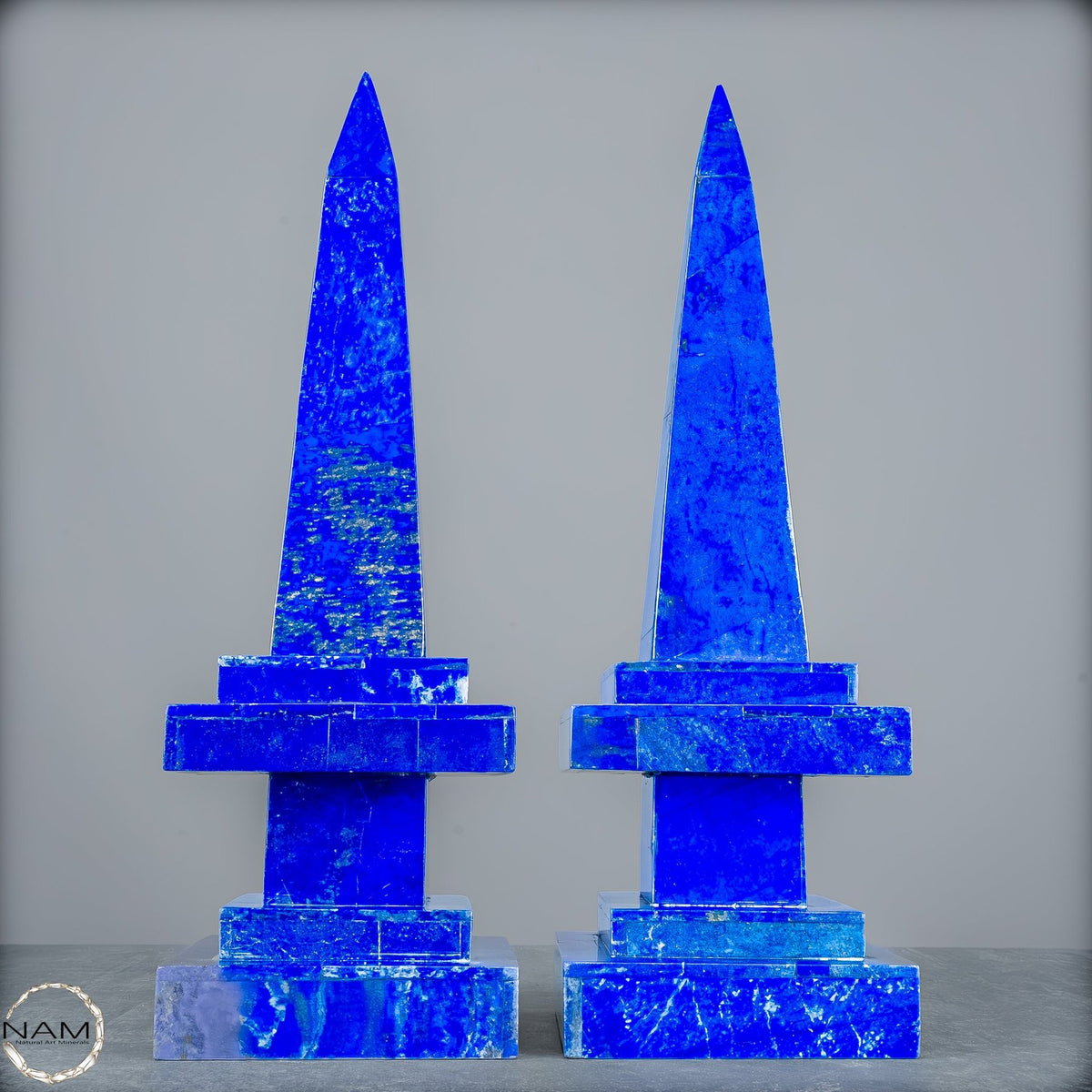 Natürliches Paar Lapislazuli Obelisken von Höchster Qualität - 4051,27g