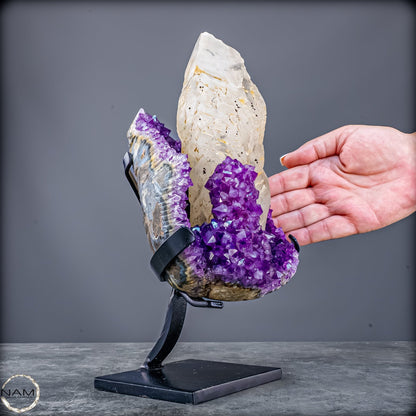 Perfekter  Amethyst mit Calcit kristallen auf Ständer, Uruguay - 3654,48g