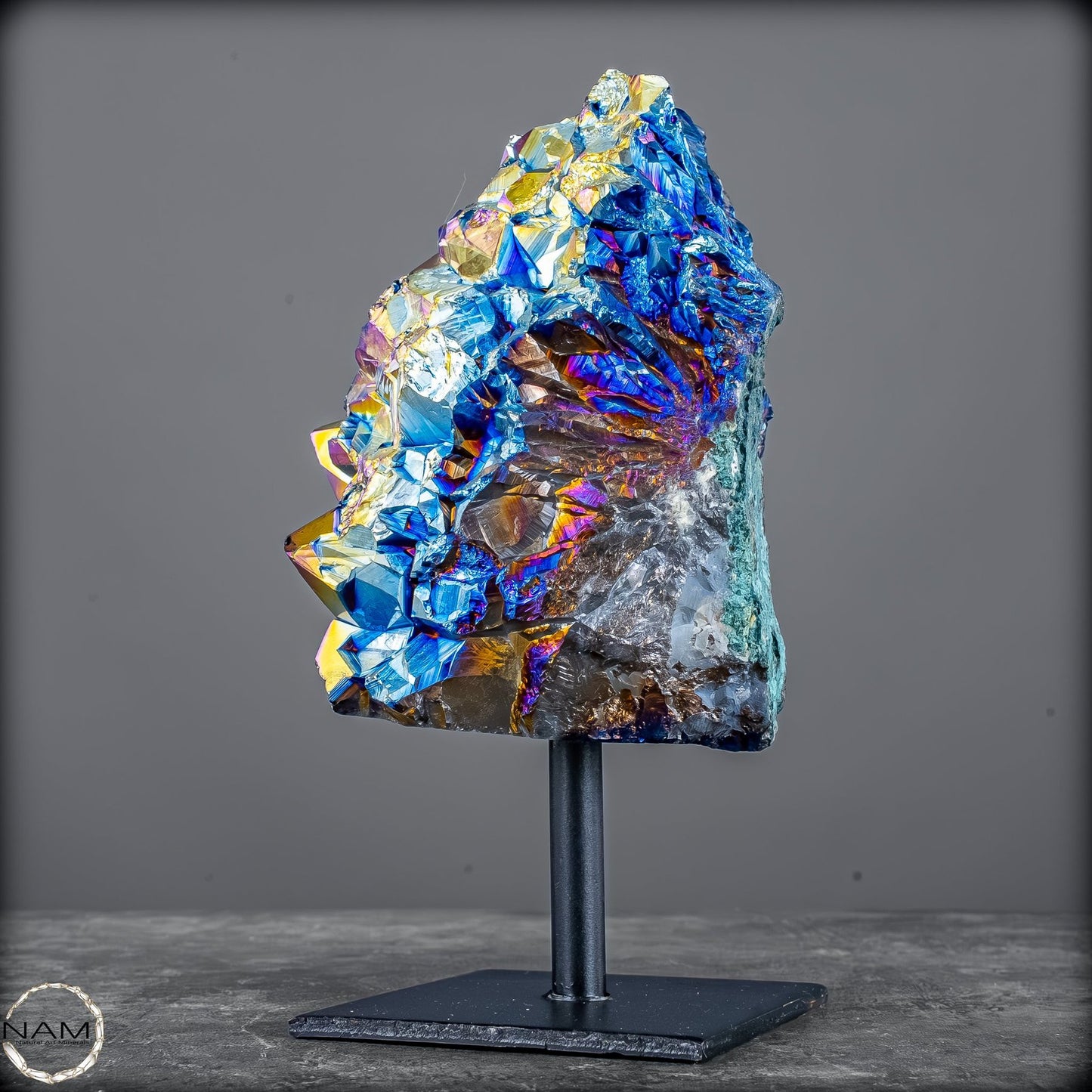Kristall-Aura-Amethyst auf Ständer – 1377,44g