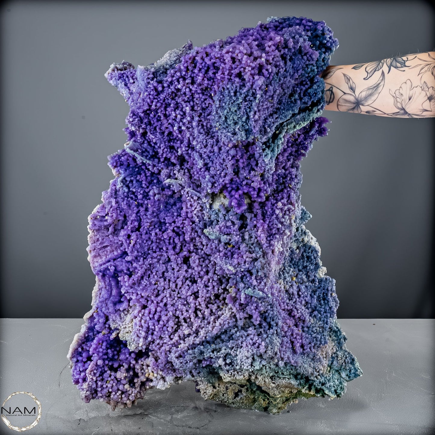 Natürliche Botroidale Chalcedon-Formation „Traubenachat“- 25807,99g