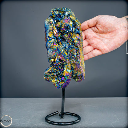 Kristall-Aura-Amethyst auf Ständer – 1249,29g