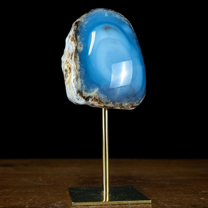 Natürlicher Blauer Chalcedon auf Ständer - 647,29g