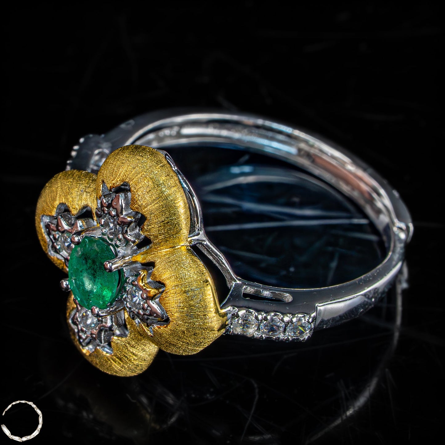 Exklusiver Smaragd-Ring aus vergoldetem Silber- 3,17g 15,85ct