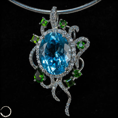 Aquamarin & Chromdiopsid Anhänger – Meisterwerk natürlicher Eleganz - 33,9ct