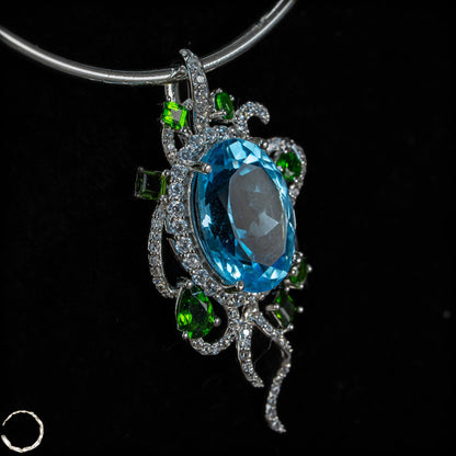 Aquamarin & Chromdiopsid Anhänger – Meisterwerk natürlicher Eleganz - 33,9ct